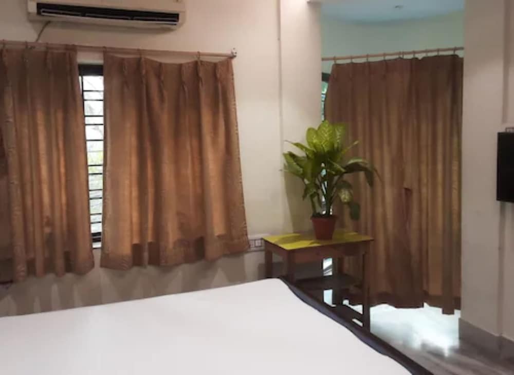Колката: Goroomgo Sai Guest House Jadavpur Kolkata