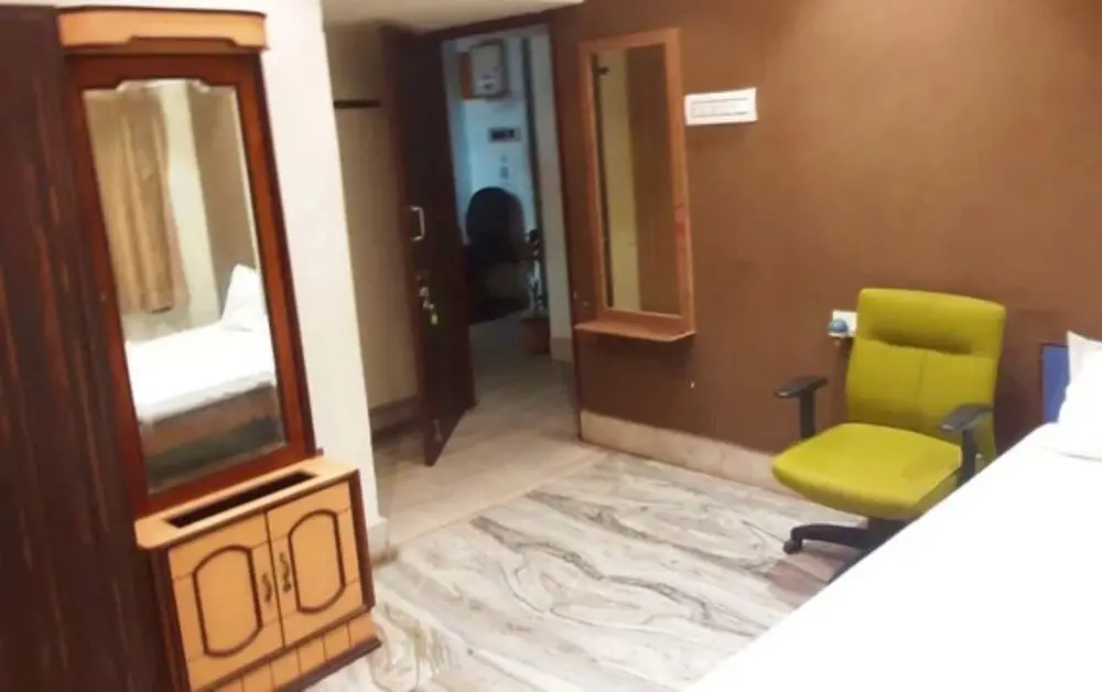 Колката: Goroomgo Sai Guest House Jadavpur Kolkata