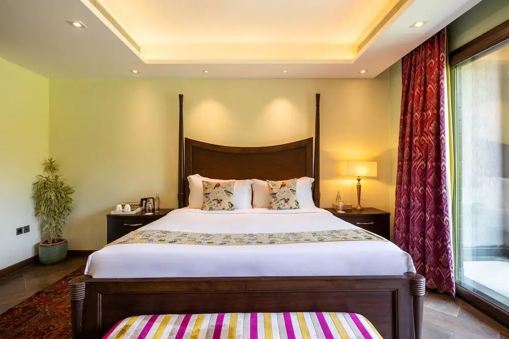 Гуруграм: amã Stays & Trails 49 Golf Villa, Karma Lakelands, Gurugram