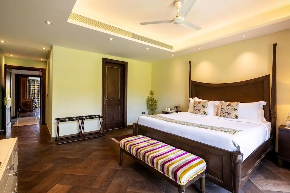 Гуруграм: amã Stays & Trails 49 Golf Villa, Karma Lakelands, Gurugram