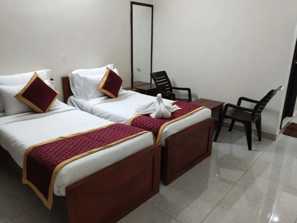 Гуммидипунди: PPH Living KVR Residency