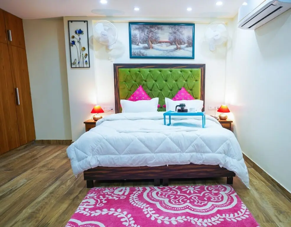 Гуруграм: Lime Tree Hotel Near 32nd Milestone