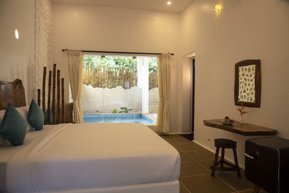 Калапет: Conch Resort-Luxury Private Pool Suites