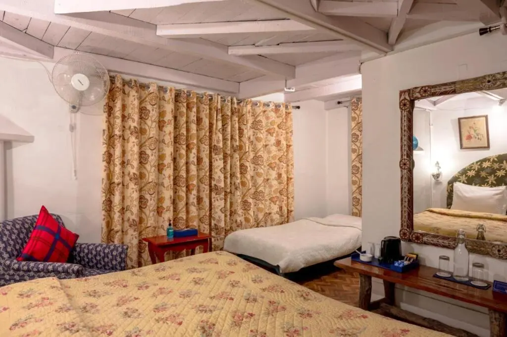 Наинитал: Bara Bungalow Jeolikote, Nainital - A Rosakue Collection