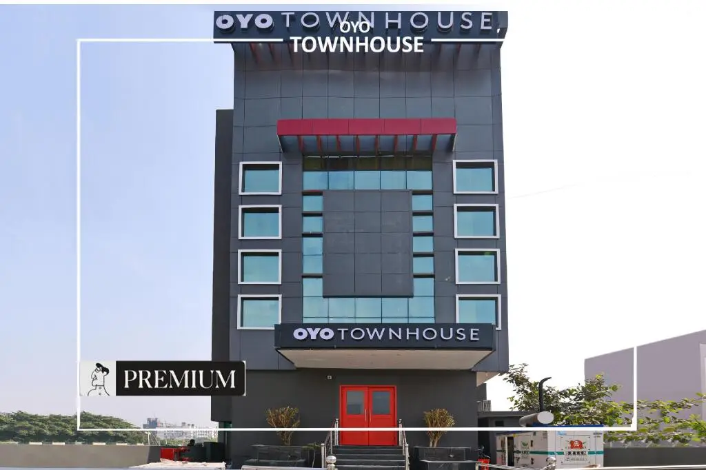 OYO Townhouse 199 Singapore Mall — фото 1