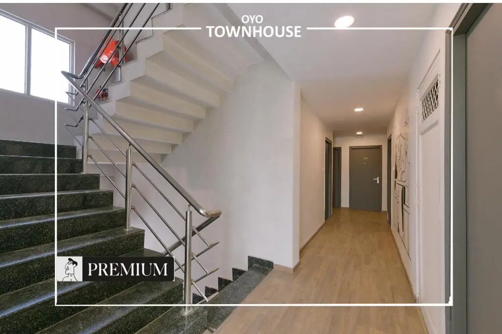 Лакхнау: OYO Townhouse 199 Singapore Mall