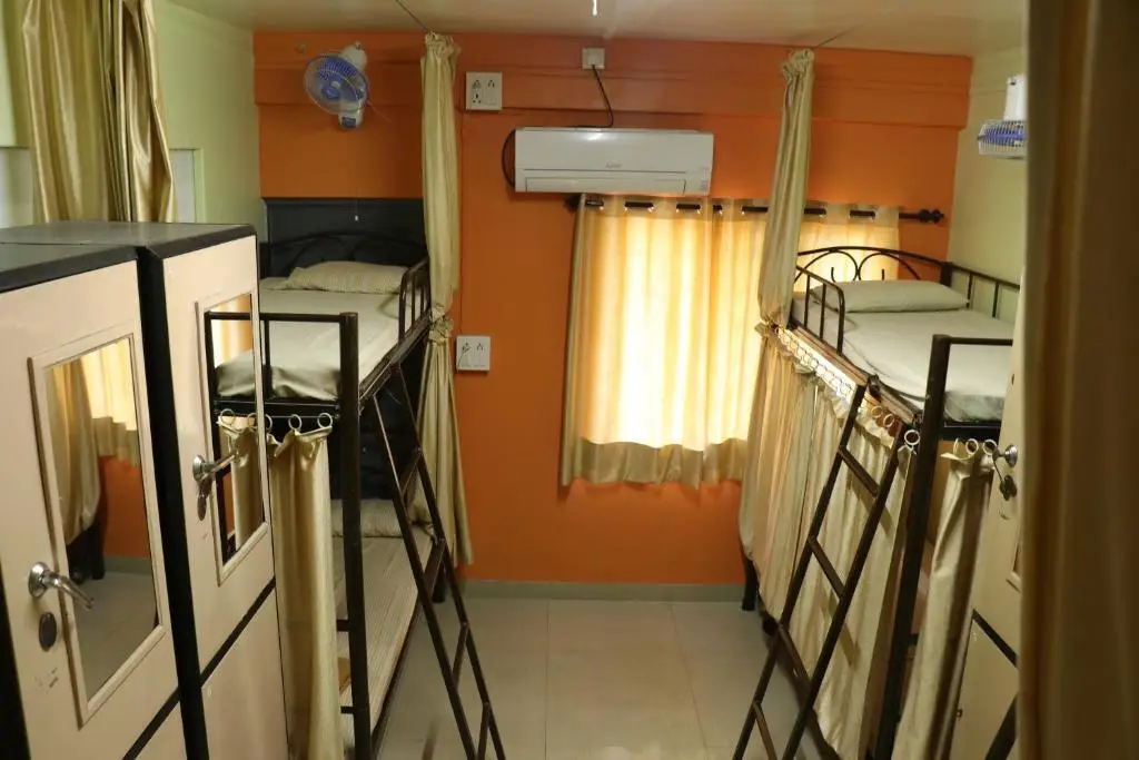 Пуна: Ashirwad Guest House (Male Only)