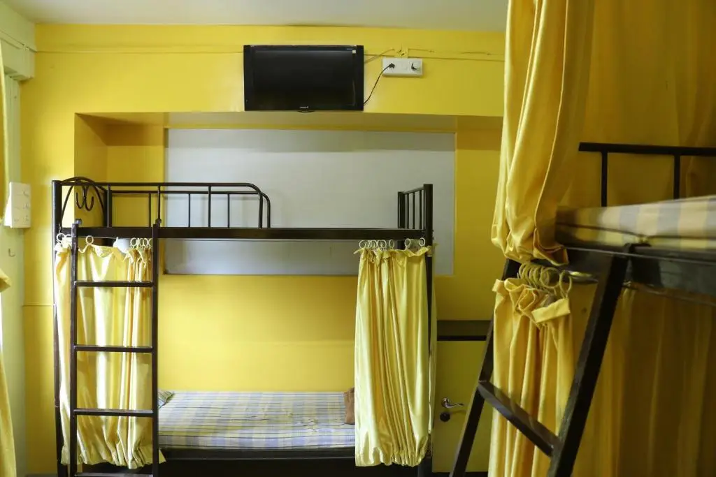 Пуна: Ashirwad Guest House (Male Only)