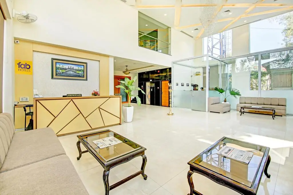 Бхопал: FabHotel La Pearl