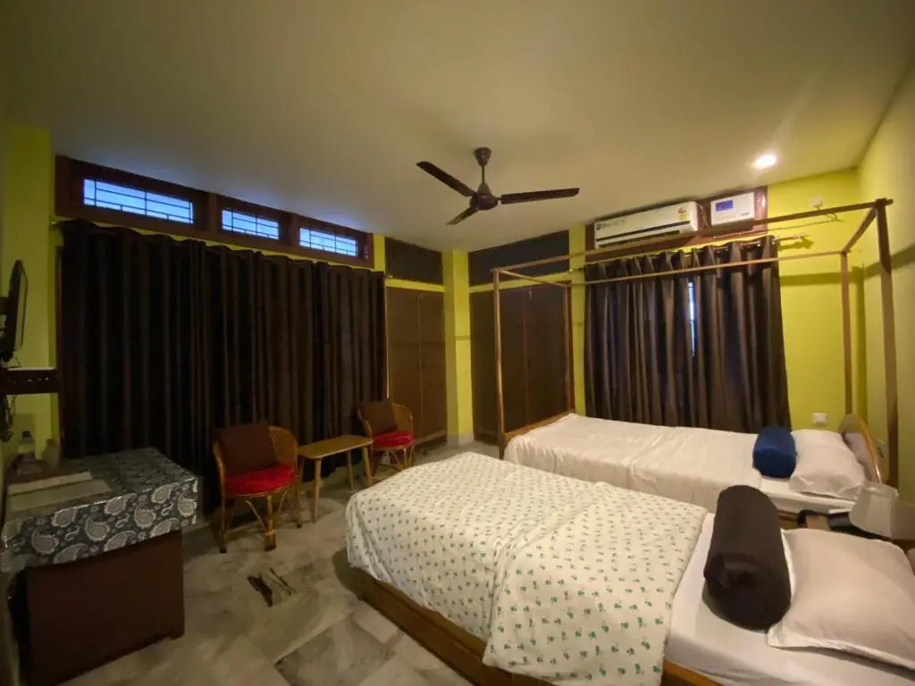 Гувахати: Nirvana Guest House