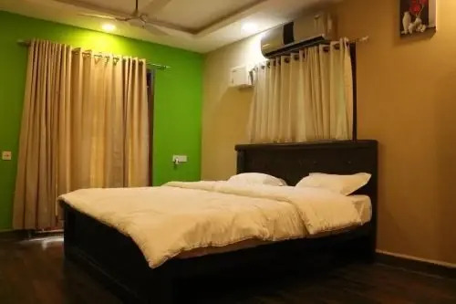 Ченнаи: Zoe Service Rooms