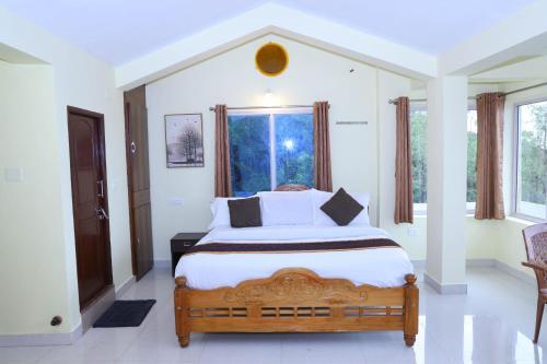 Мадикери: kollanoor guest house
