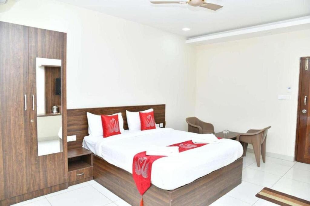 Palahalli: SSR Residency