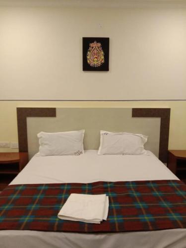 Тируппуванам: Muthu mahal Hotel dream world