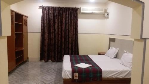 Тируппуванам: Muthu mahal Hotel dream world
