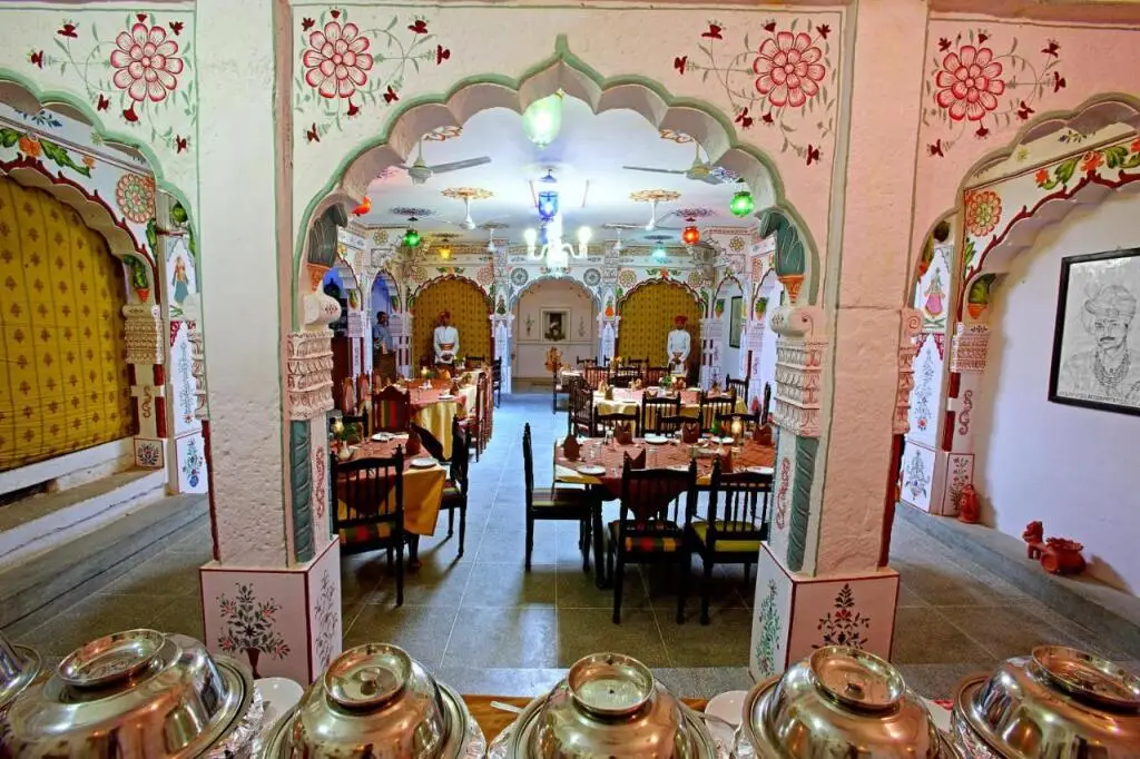 Луни: Jhalamand Garh by 1589 Hotels Jodhpur