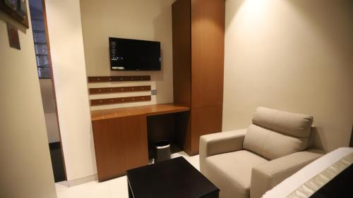 Тхане: Shree Yash Residency