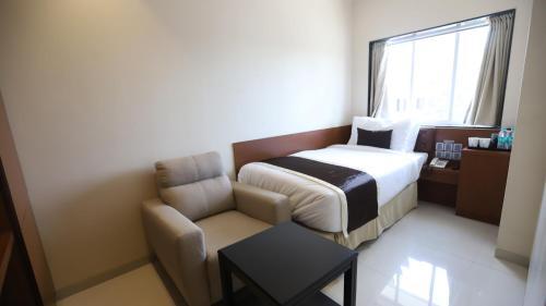 Тхане: Shree Yash Residency