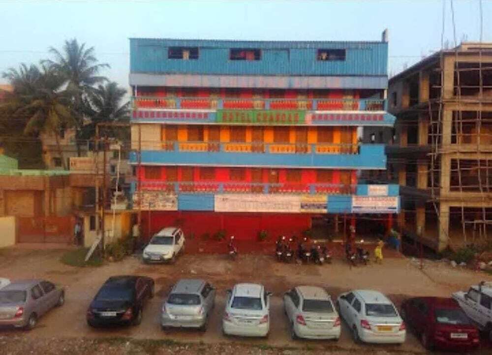Hotel Chandan — фото 1