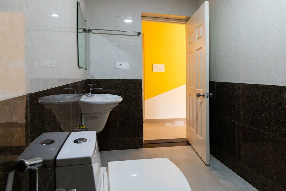 Верем: The Yellow by OYO Rooms