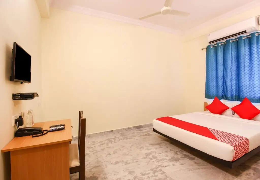 Хидерабад: OYO Flagship 76655 Goldhorn Hotels Mehdipatnam