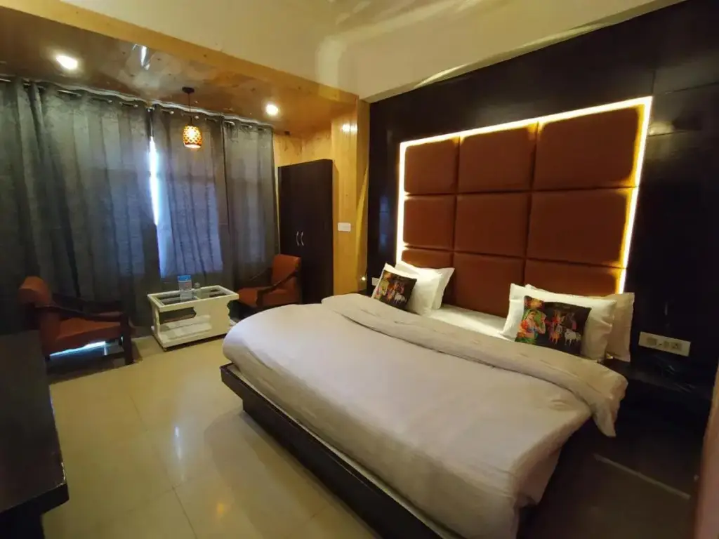 Массури: Hotel Atithi