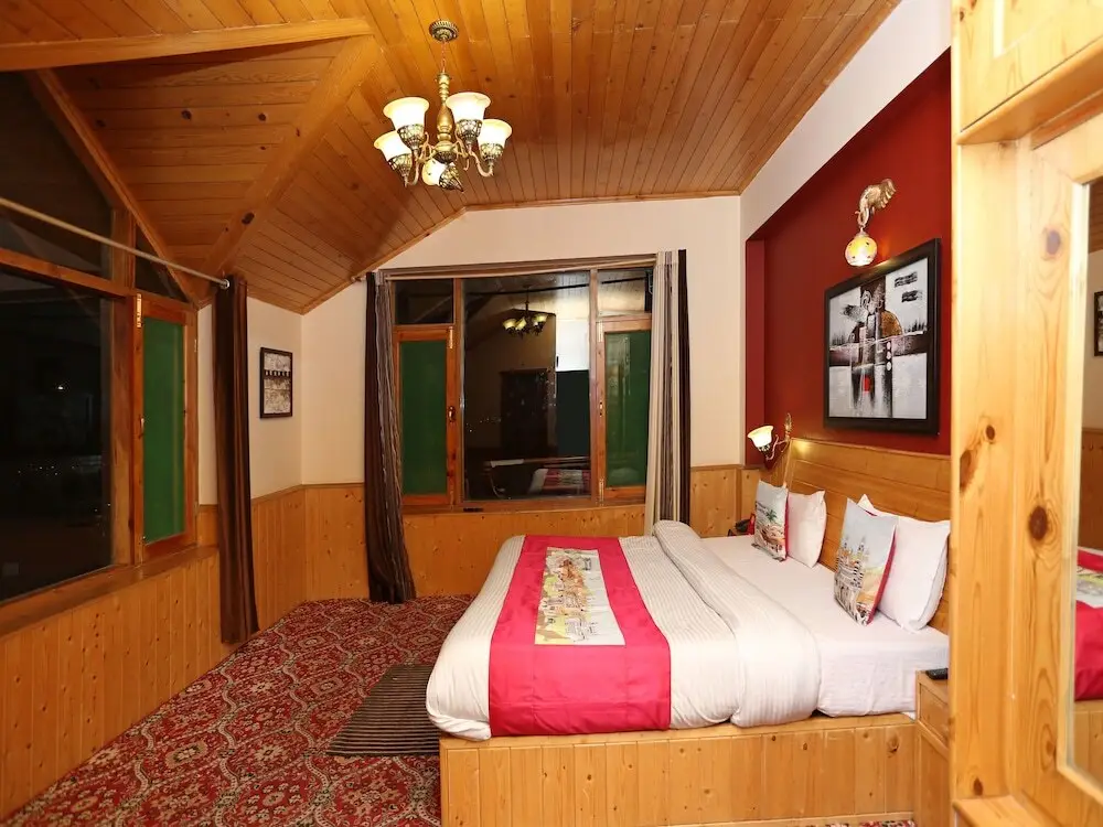 Манали: Golden Meadows Cottage