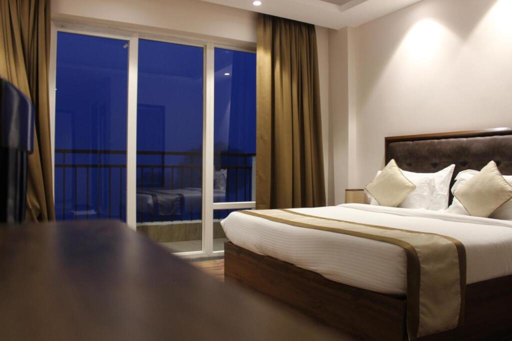 Чубаттакхал: Peaks And Pines Resort