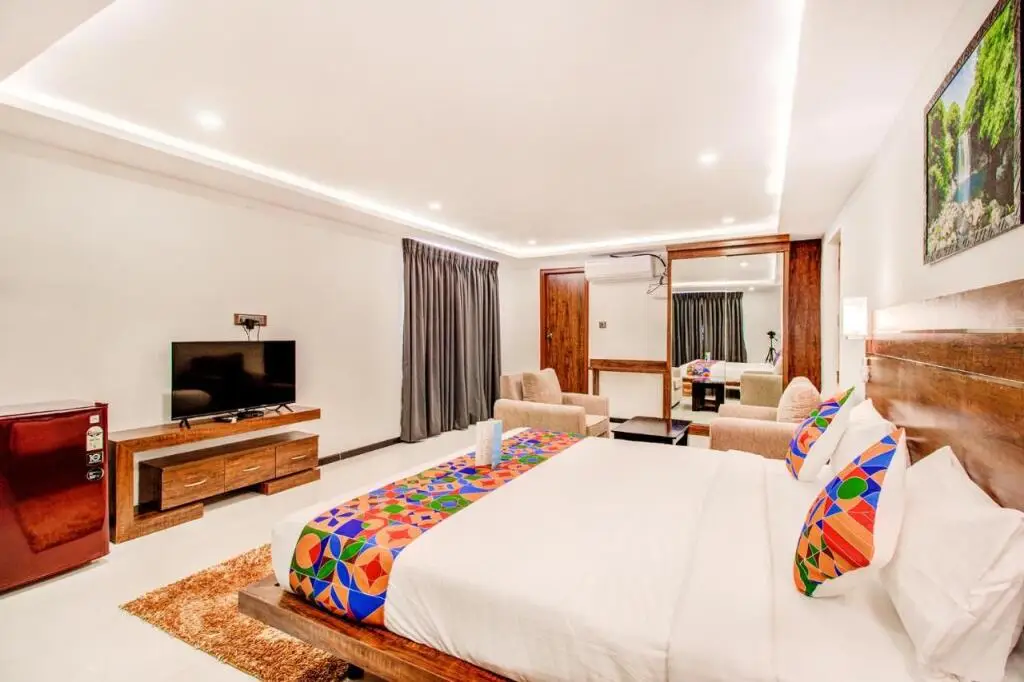 Бангалор: Fabhotel The Royal Suites