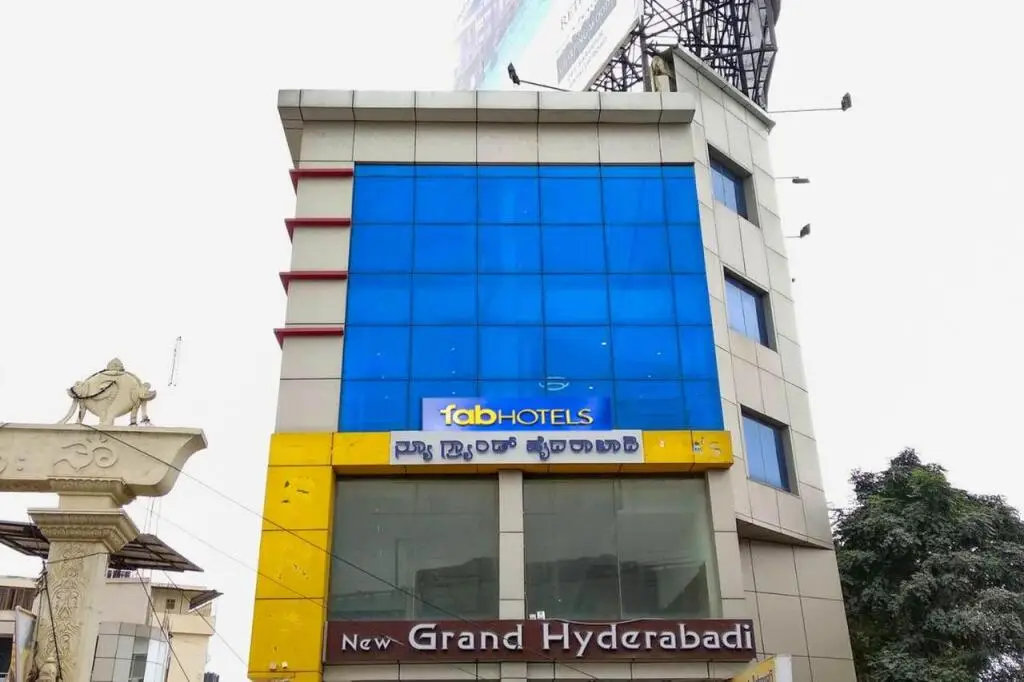Fabhotel Shreyas Inn — фото 1