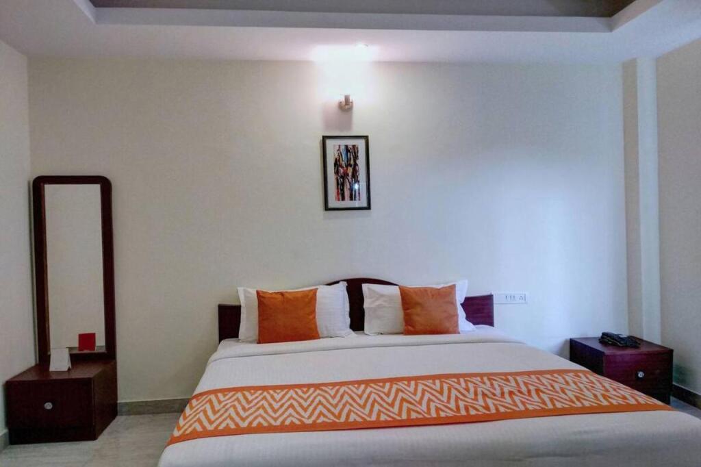 Бангалор: Fabhotel Shreyas Inn