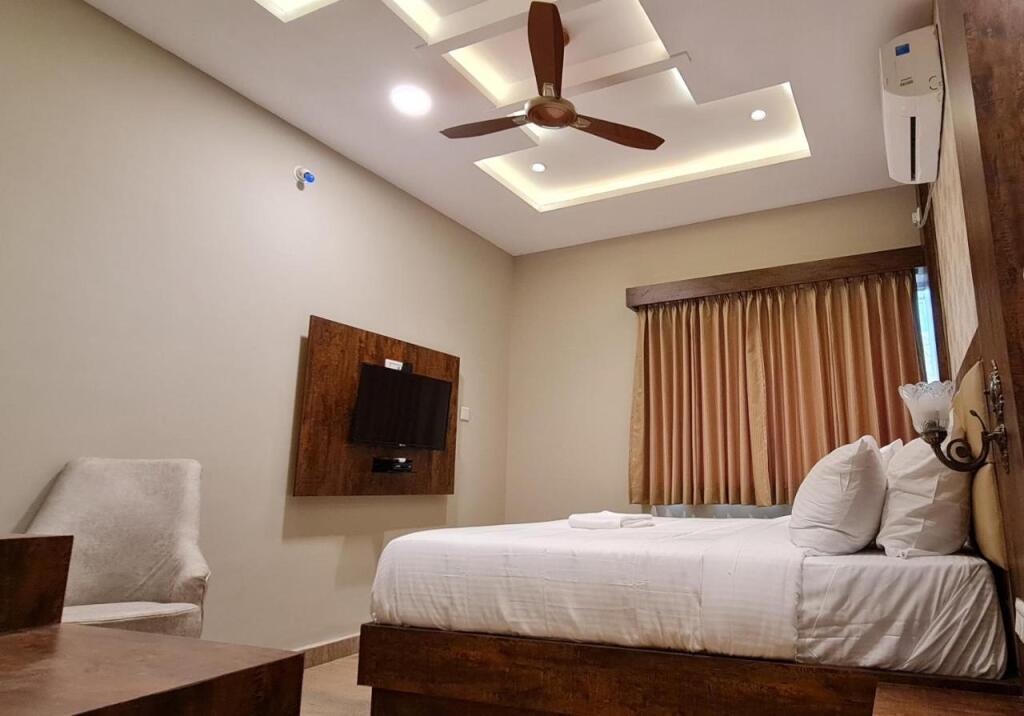 Бангалор: Al Noor Palace Business Class Hotel