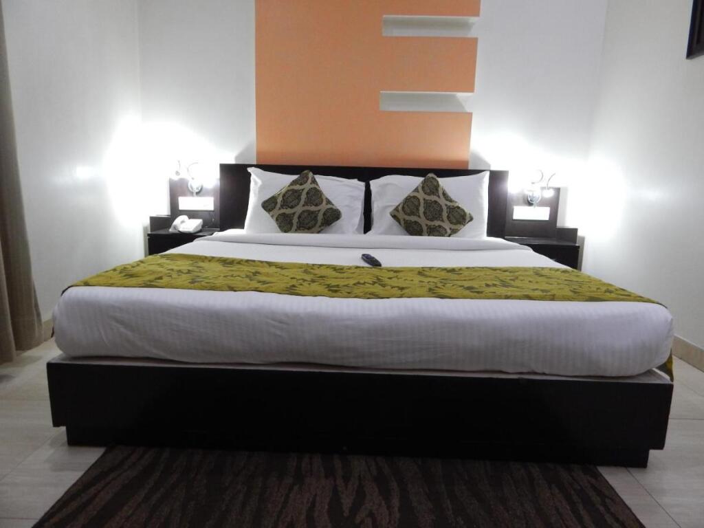 Матхура: The Marque by Luxus Hotels