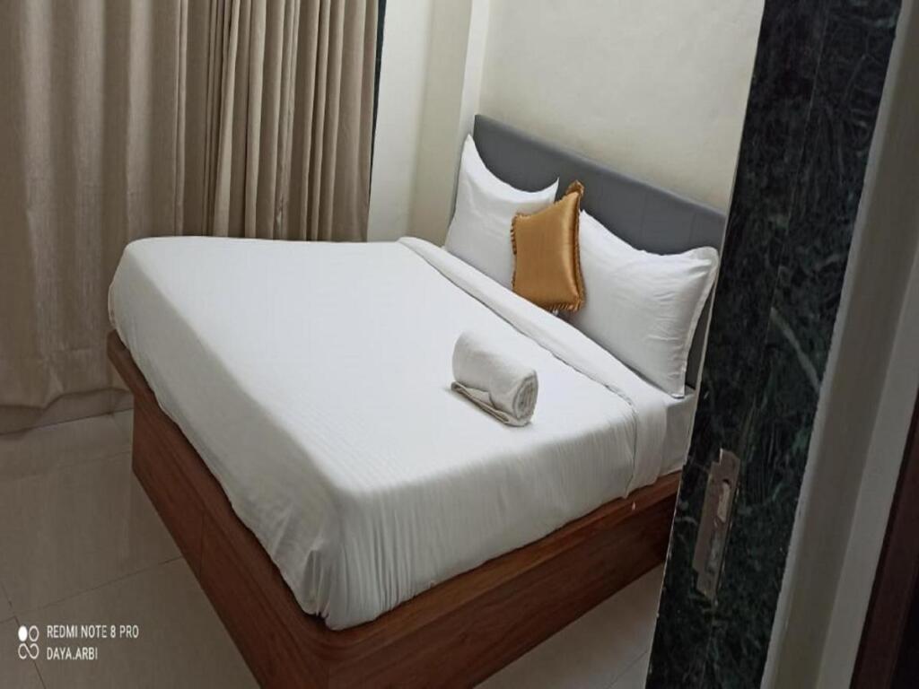 Нави-Мумбай: Hotel Satyam Residency