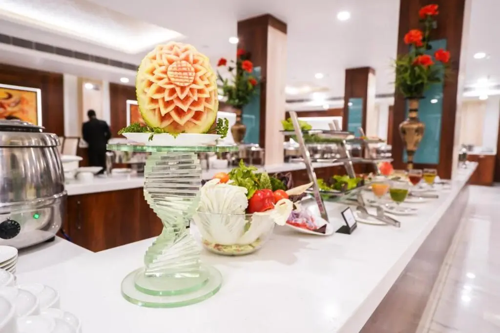 Лакхнау: Millenia Regency Hotels and Resorts