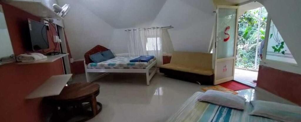 Кушалнагар: STAYMAKER S Reddy's Homestay