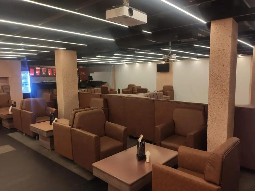 Веллор: Zip By Spree Hotels Surabi International Vellore