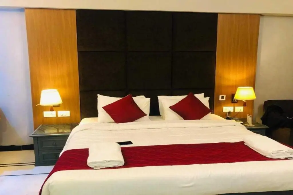 Веллор: Zip By Spree Hotels Surabi International Vellore