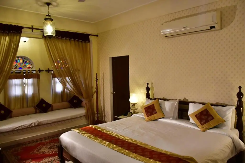 Джайпур: Mahal Khandela - A Heritage Hotel and Spa