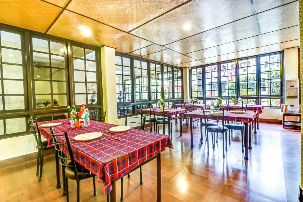 Гангток: FabHotel Oak Ridge Retreat I