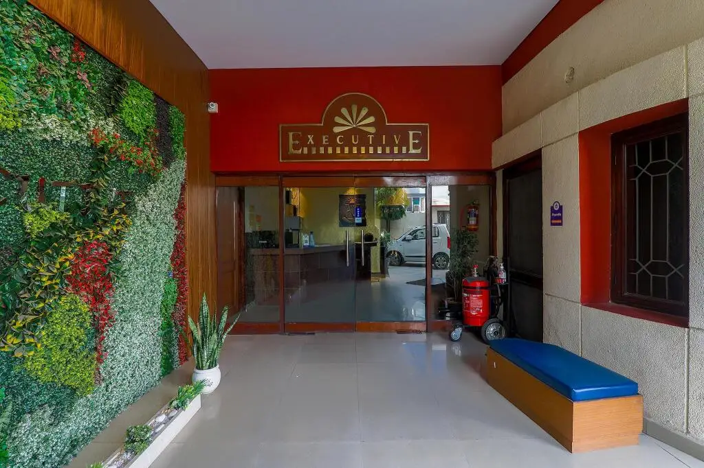 Лакхнау: FabHotel Executive Guest House