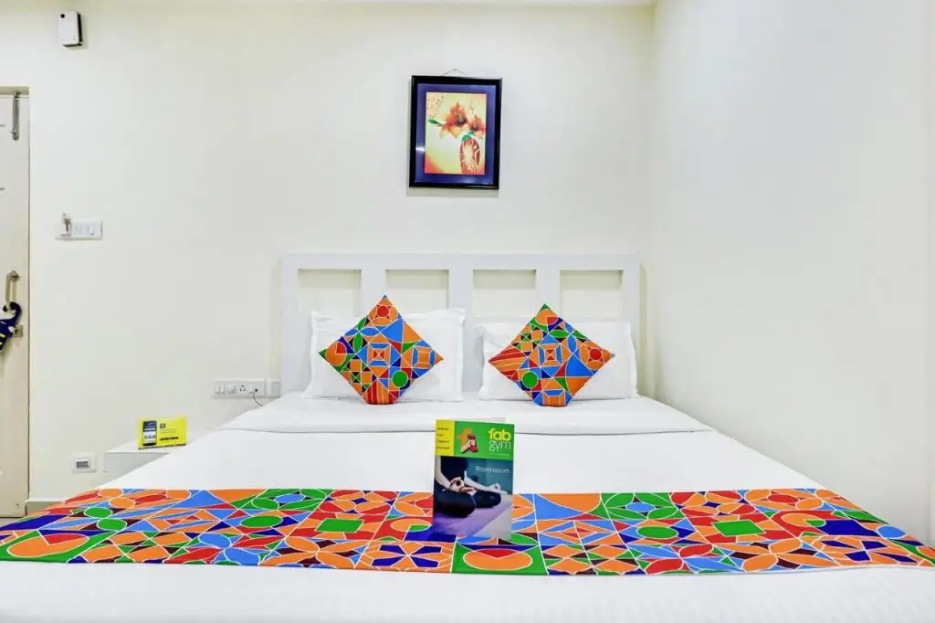 Ченнаи: FabHotel Colors Service Apartment