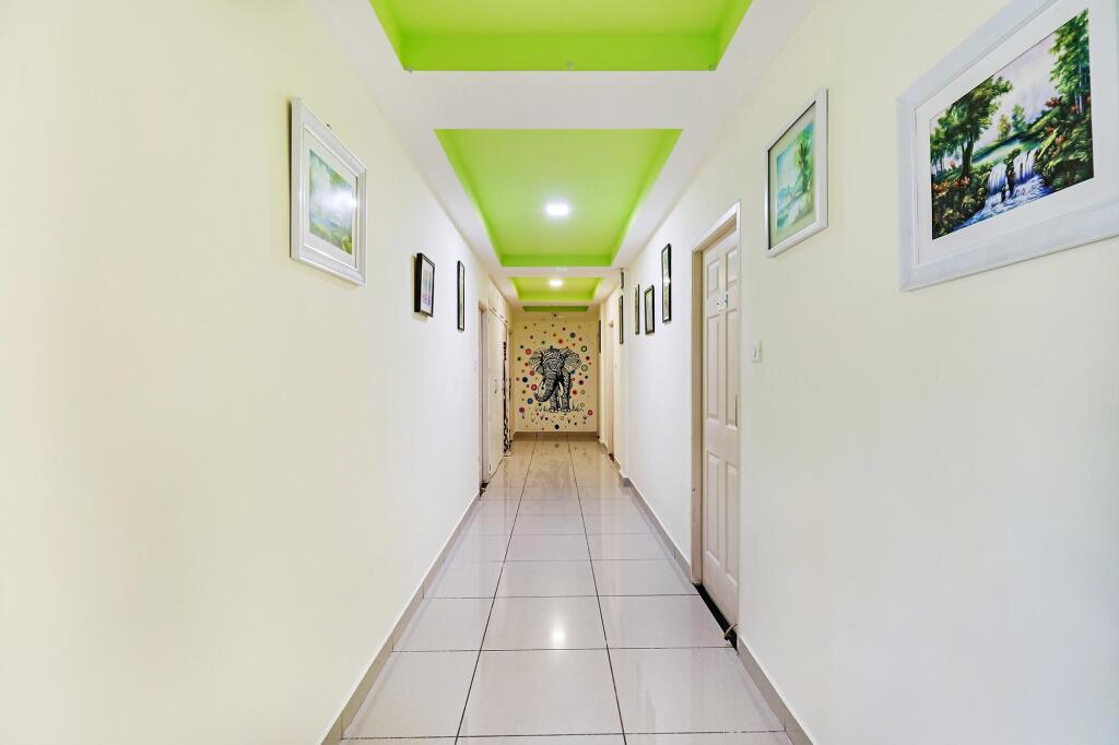 Ченнаи: FabHotel Colors Service Apartment