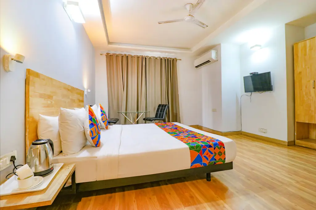 Нью-Дели: Fabhotel Majestic Jpm I