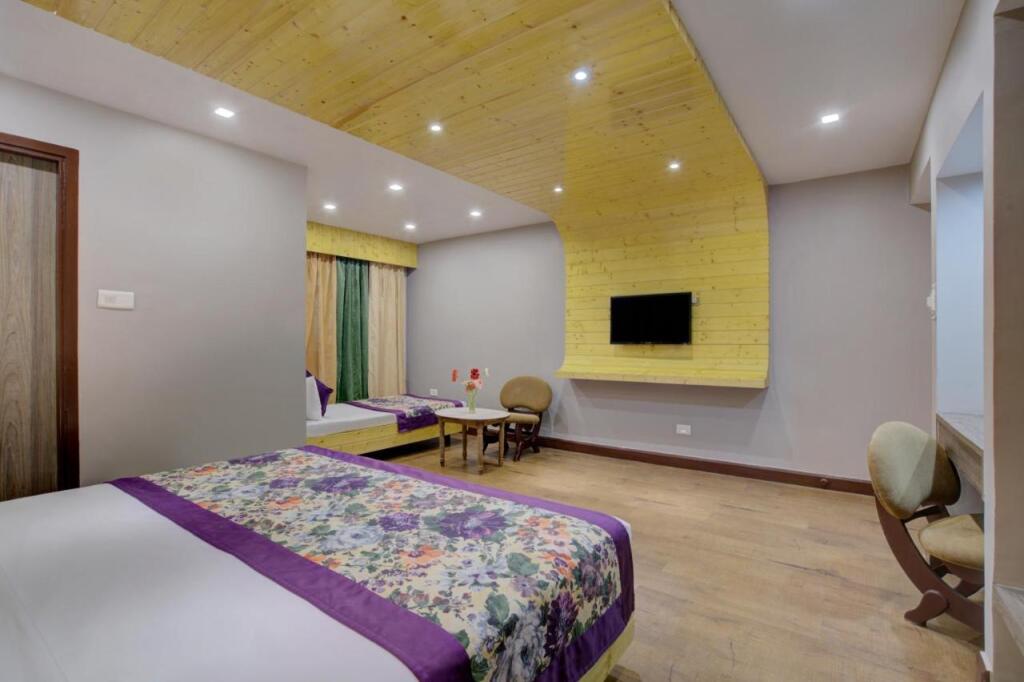 Дарджилинг: Mount Conifer Suites & Spa