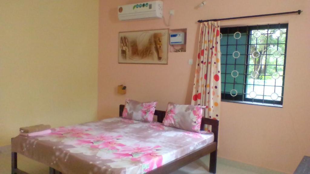 Анджуна: St.Anthony guest house