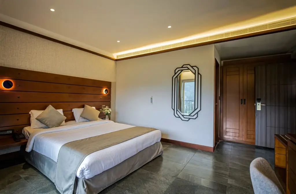 Куттикканам: Pleasance Thekkady