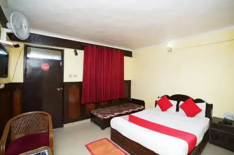 Агра: Hotel New Bharat