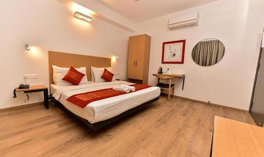 Нью-Дели: FabHotel La Serene Punjabi Bagh