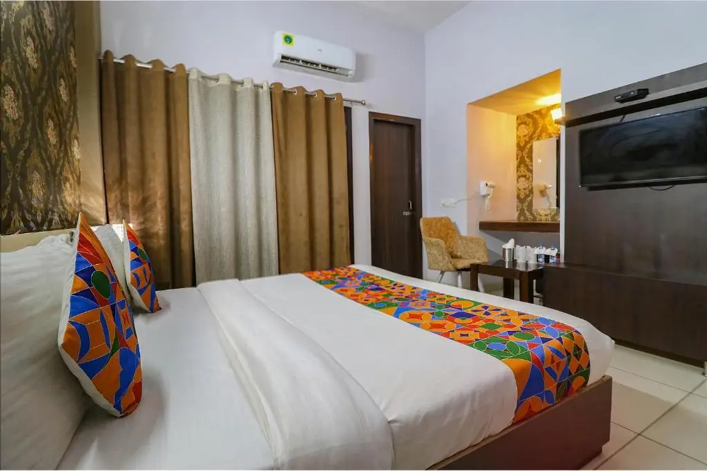 Лудхиана: Fabhotel K9